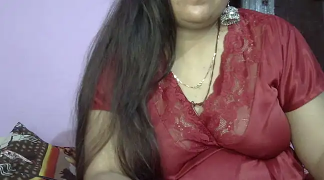 Snapshot of SHONALI_ chatting on 02.15.25 SHONALI online show from 02.15.25
