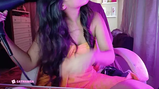 Snapshot of AllisonCatUwU chatting on 10.25.25 AllisonCatUwU online show from 10.25.25