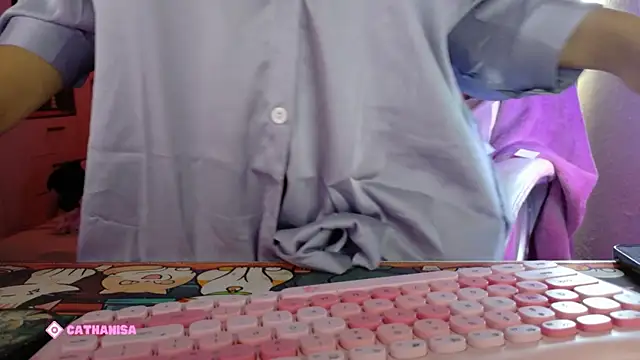 Snapshot of AllisonCatUwU chatting on 02.21.26 AllisonCatUwU online show from 02.21.26