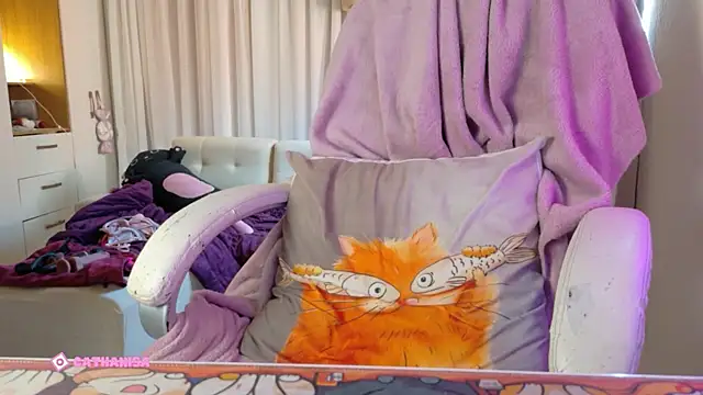 Snapshot of AllisonCatUwU chatting on 03.03.26 AllisonCatUwU online show from 03.03.26