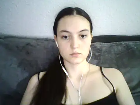 Lisa Tylor online show from 12.04.24