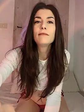 Aisha Moretti online show from 10.15.25