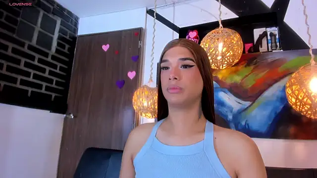 Snapshot of victoria_aleia_ chatting on 05.25.26 victoria aleia online show from 05.25.26