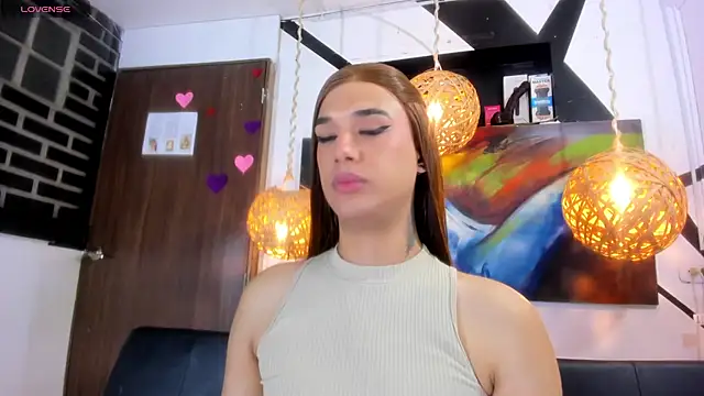 Snapshot of victoria_aleia_ chatting on 05.27.26 victoria aleia online show from 05.27.26