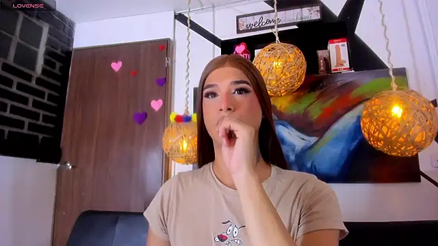 Snapshot of victoria_aleia_ chatting on 07.10.26 victoria aleia online show from 07.10.26