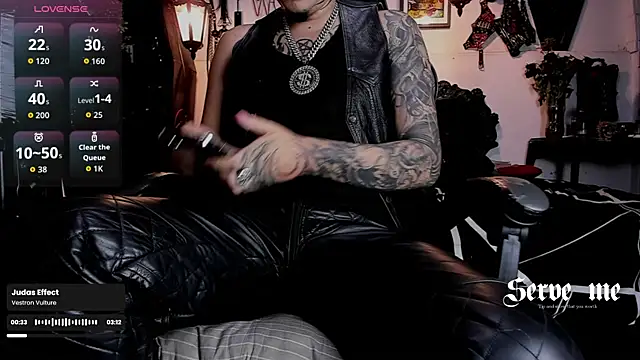 Snapshot of allanhurtss chatting on 05.05.26 allanhurtss online show from 05.05.26