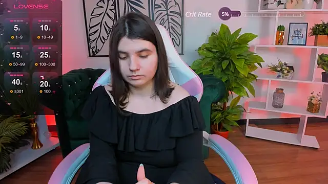 Viola  Shy online show from 02.17.25