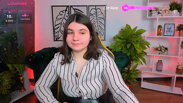 Viola  Shy online show from 02.28.25