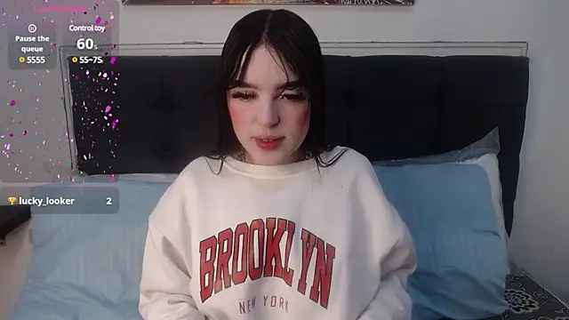 Snapshot of Lyane_xx chatting on 01.20.25 Lyane xx online show from 01.20.25