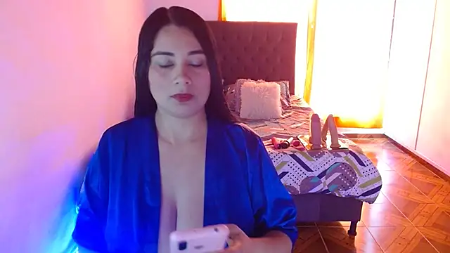 Kerly Lopez online show from 07.28.26