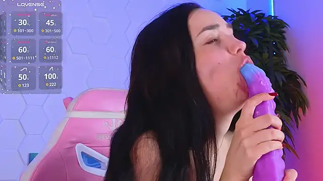 EvaCanton online show from 02.12.25