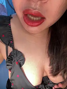 --Lyly-- online show from 05.18.26