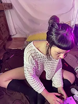 OniricFemme online show from 11.12.25