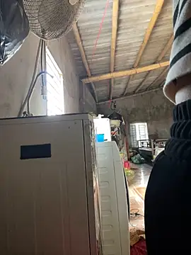 Milk Mom99 online show from 12.04.24