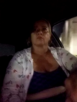 Snapshot of natally_ross21 chatting on 12.24.24 natally ross21 online show from 12.24.24