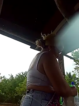 Snapshot of natally_ross21 chatting on 12.29.24 natally ross21 online show from 12.29.24