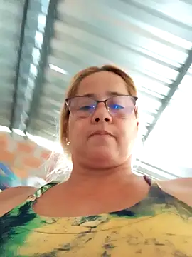 Snapshot of natally_ross21 chatting on 01.15.25 natally ross21 online show from 01.15.25