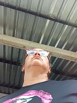 Snapshot of natally_ross21 chatting on 02.04.25 natally ross21 online show from 02.04.25