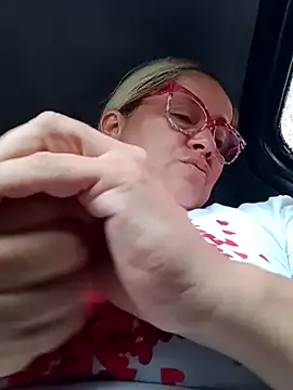 Snapshot of natally_ross21 chatting on 02.09.25 natally ross21 online show from 02.09.25