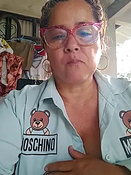 Snapshot of natally_ross21 chatting on 02.24.25 natally ross21 online show from 02.24.25