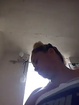 Snapshot of natally_ross21 chatting on 10.13.25 natally ross21 online show from 10.13.25