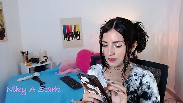 nikyastark online show from 03.20.25