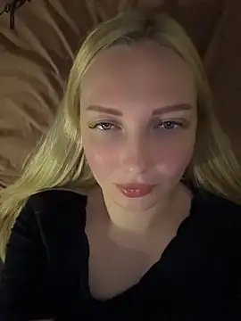 Snapshot of Aleksandrakis chatting on 05.27.26 Aleksandrakis online show from 05.27.26