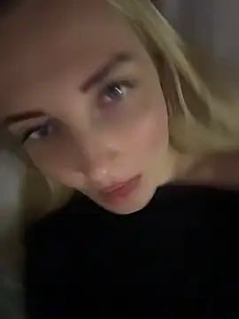 Snapshot of Aleksandrakis chatting on 05.30.26 Aleksandrakis online show from 05.30.26
