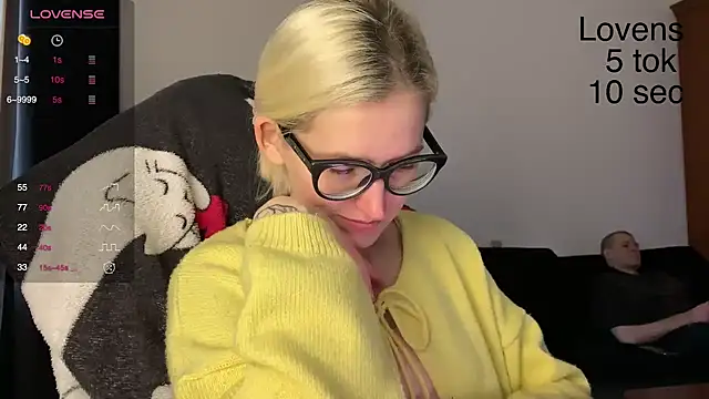 Sexy Sweets online show from 10.21.25