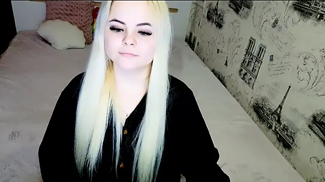 lovely-eyes online show from 04.21.26