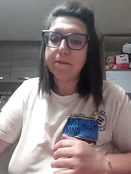 carolyne2023 online show from 05.12.26