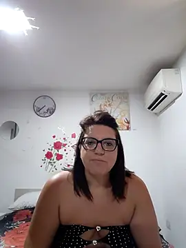 carolyne2023 online show from 07.31.26