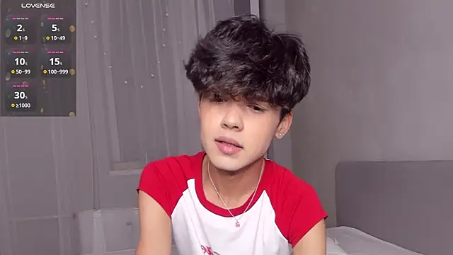 Felix Rey online show from 08.06.26