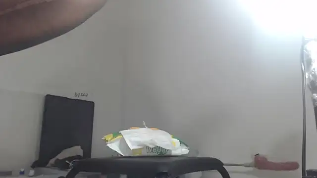 Snapshot of Kitty_Mifl chatting on 03.21.26 Kitty Mifl online show from 03.21.26