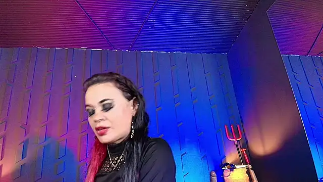 MorganaCrowley online show from 03.06.25