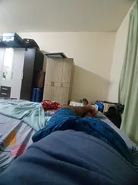 Snapshot of sexymallusexymale chatting on 03.10.25 sexymallusexymale online show from 03.10.25