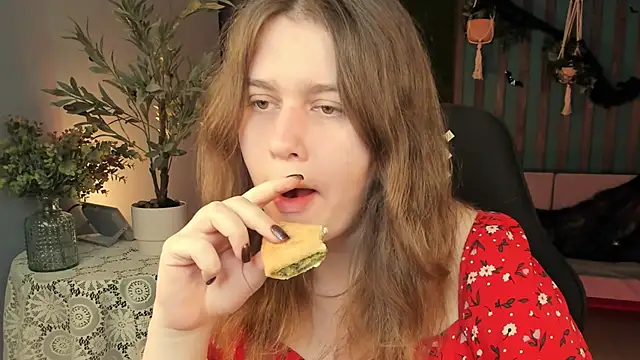 FioraMarmoris online show from 10.26.25