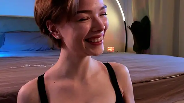 Snapshot of Eva_Natsumi chatting on 03.17.25 Eva Natsumi online show from 03.17.25