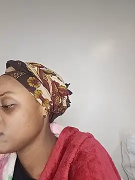 Snapshot of Queen-Chocolate chatting on 06.22.26 Queen-Chocolate online show from 06.22.26
