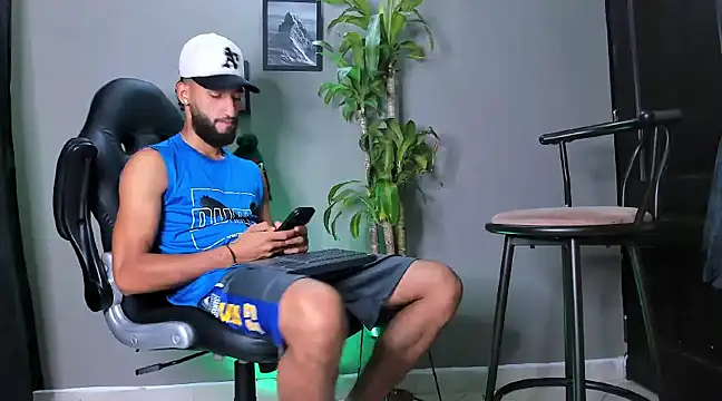 Damian 022 online show from 12.02.24