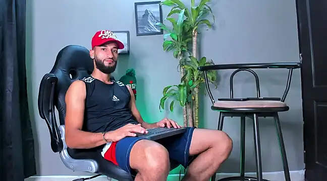 Damian 022 online show from 12.05.24