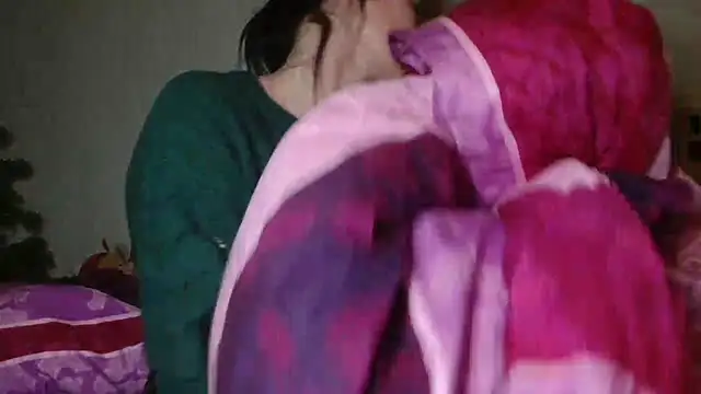 Snapshot of Jasmin-White chatting on 01.17.25 Jasmin-White online show from 01.17.25