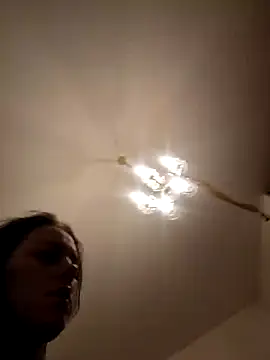 Snapshot of Jasmin-White chatting on 02.28.25 Jasmin-White online show from 02.28.25