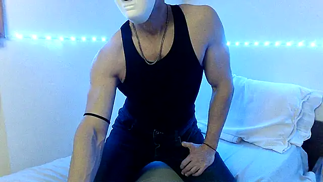 Snapshot of Alexx_Fit023 chatting on 02.11.25 Alexx Fit023 online show from 02.11.25