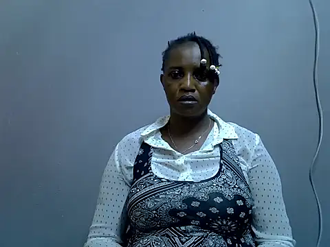 Snapshot of Hot_Caro chatting on 12.05.24 Hot Caro online show from 12.05.24