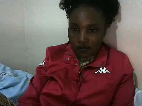 StacyGee24 online show from 10.31.25