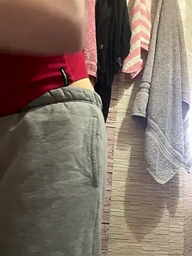 Snapshot of Romsticks chatting on 03.10.26 Romsticks online show from 03.10.26