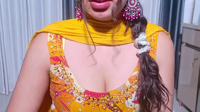 Snapshot of Aashika-Kaur chatting on 06.02.26 Aashika-Kaur online show from 06.02.26