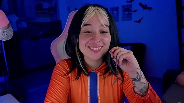 Snapshot of FernandaOrtegaaa chatting on 05.21.26 FernandaOrtegaaa online show from 05.21.26