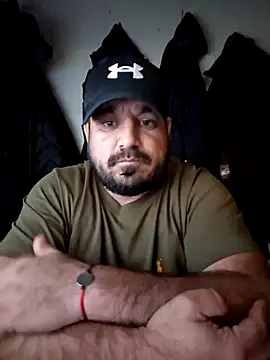 Snapshot of Futacisu chatting on 11.12.25 Futacisu online show from 11.12.25